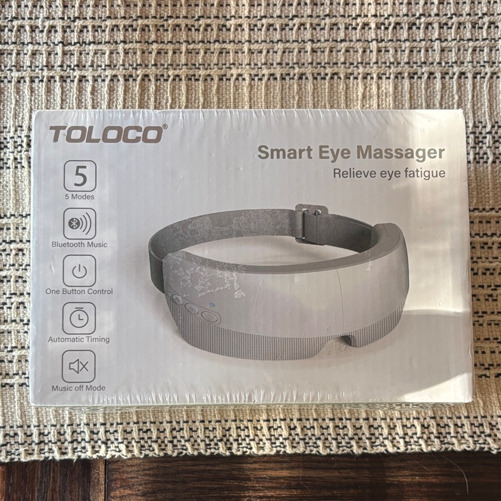 Smart Eye Massager in Light Gray - Relieve Eye Fatigue